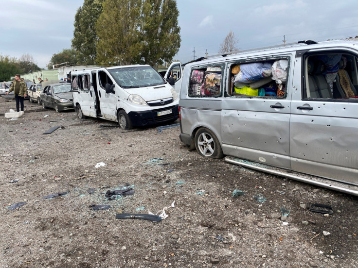 Civilian convoy hit by a Russian missile strike in Zaporizhzhia