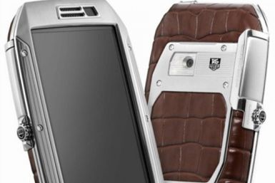 Tag Heuer $6750 and iPhone 4: Joins expensive luxury smartphones (Slideshow)