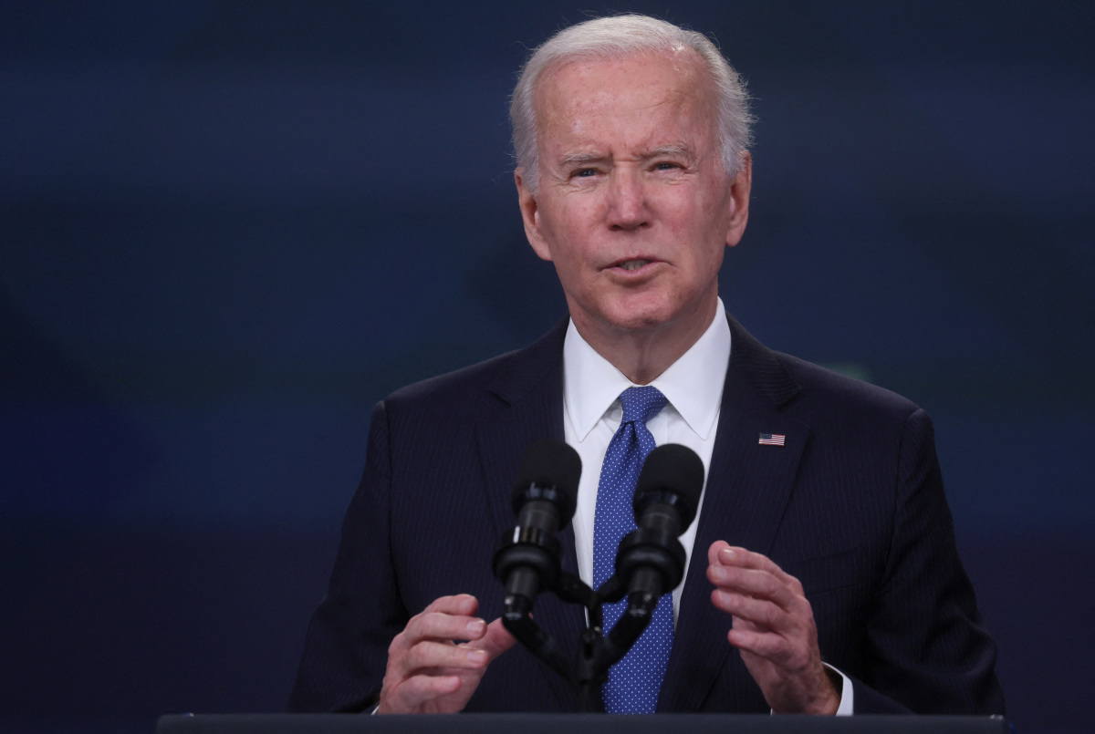 biden-promises-to-codify-abortion-rights-in-january-if-democrats-keep