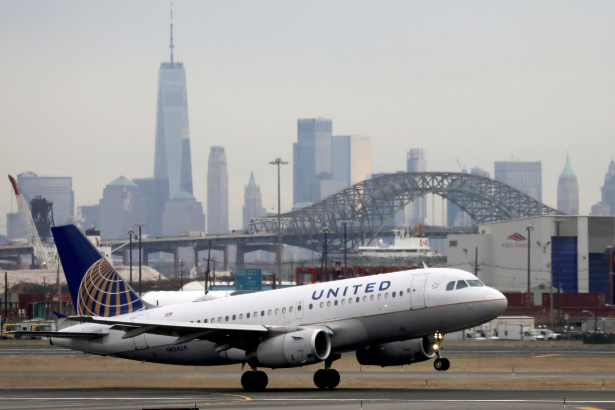 United Airlines Sees Stronger Profit After Thirdquarter Earnings Top