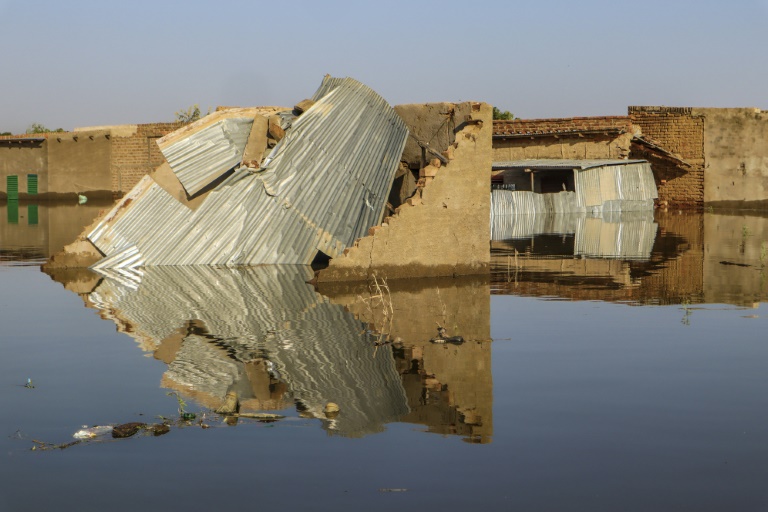 Chad Floods Leave Victims In Despair | IBTimes