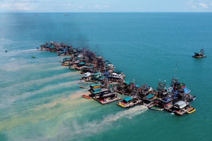 What is Indonesia's proposed tin export ban about?