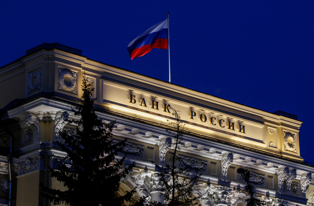 Russia Seen Holding Benchmark Interest Rate At 7.5% This Week – Reuters Poll
