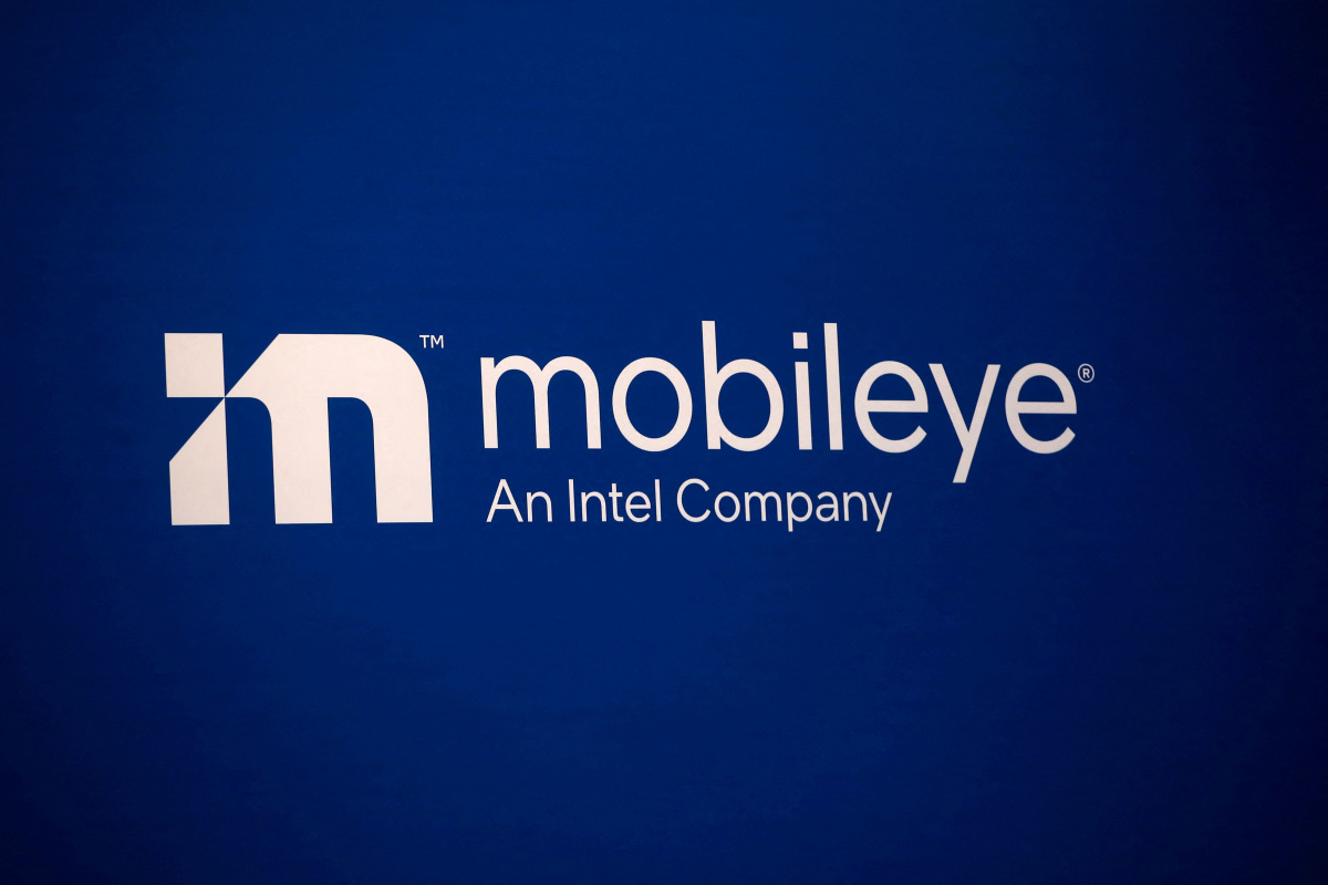 Intel Unit Mobileye Prices IPO Above Range To Raise $861 Million ...