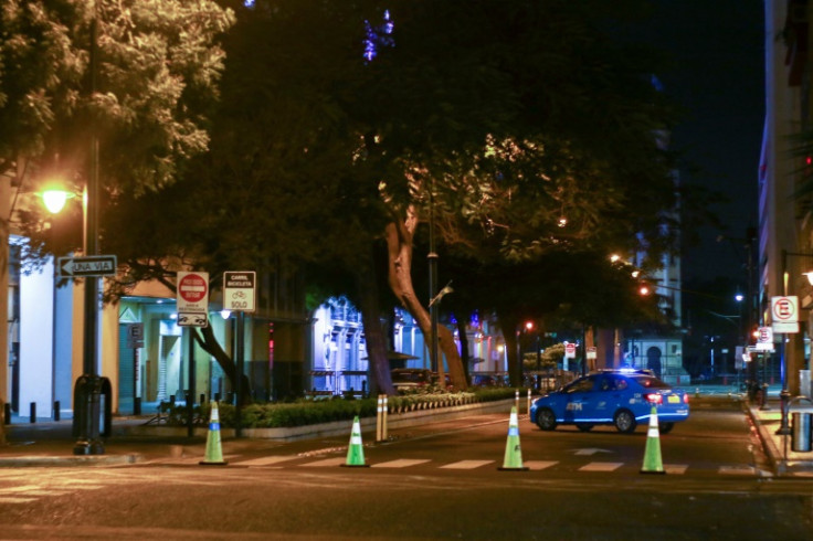 The streets of Guayaquil are mostly empty at night