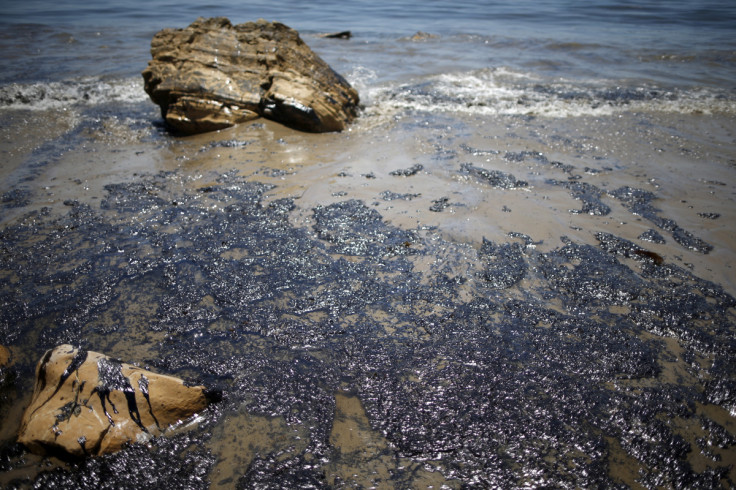 An oil slick is seen along the coast of Refugio State Beach in Goleta