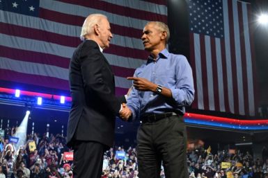US President Joe Biden (L) was joined by ex-president Barack Obama at a rally for Democrats in Philadelphia, Pennsylvania three days before the November 8, 2022 midterms