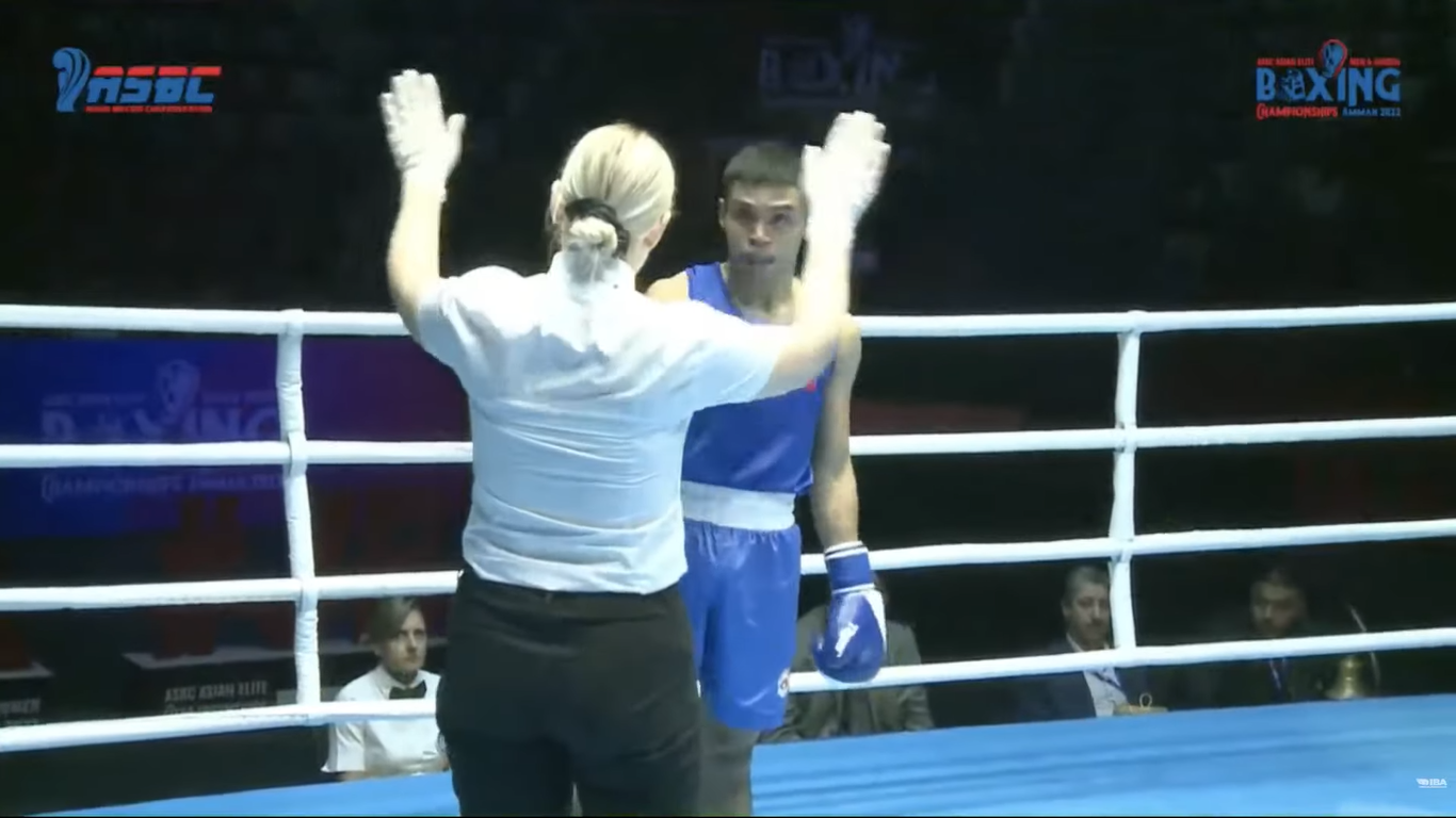 WATCH Amateur Boxer Receives Dubious Loss In Asian Tournament ...