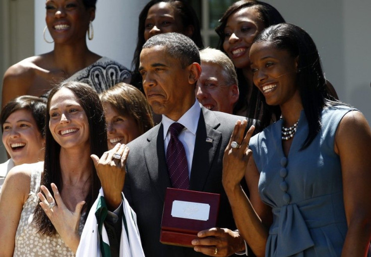 Obama honors WNBA 2010 Champions Seattle Storm