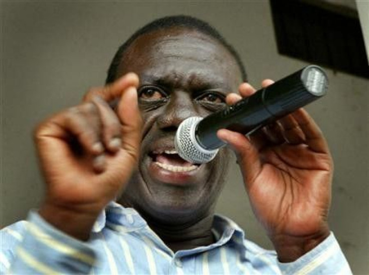 Kizza Besigye