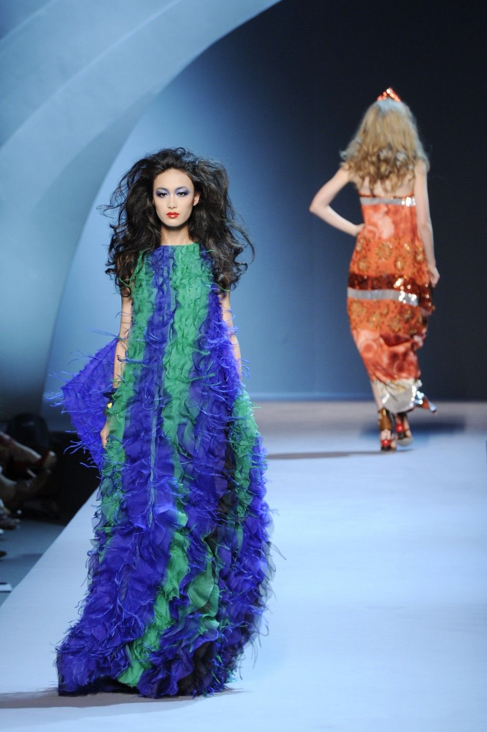 Missing Galliano, Dior Show Tanks at Paris Fashion Week: Were the ...