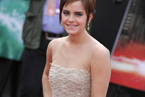 Emma Watson Arrives on Red Carpet