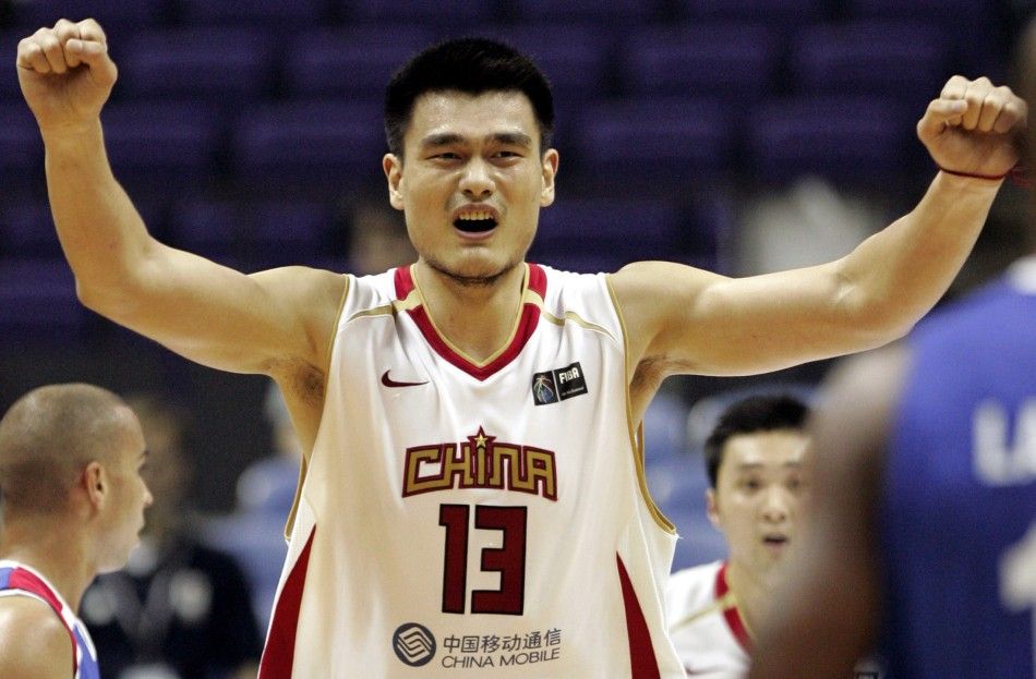   Chinas Yao reacts during the first round game against the US at the world basketball championships in Sapporo
