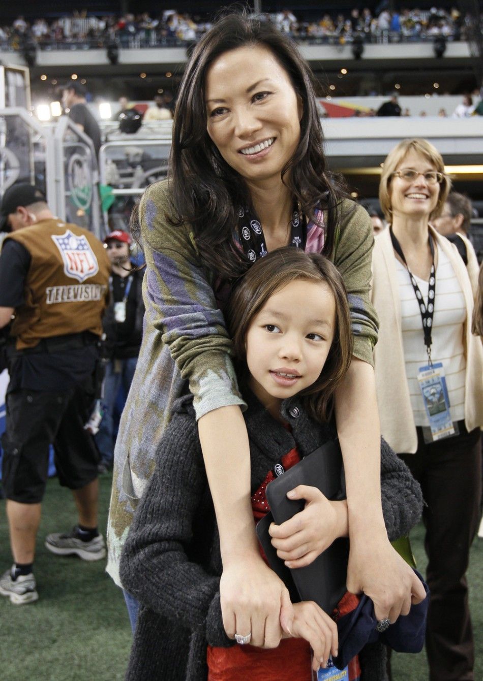 His wife Wendi Deng and daughter Chloe Murdoch