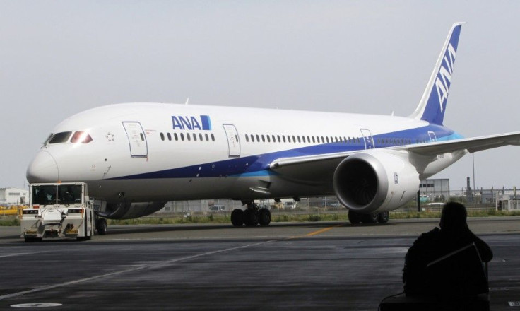 An ANA 787 Dreamliner 