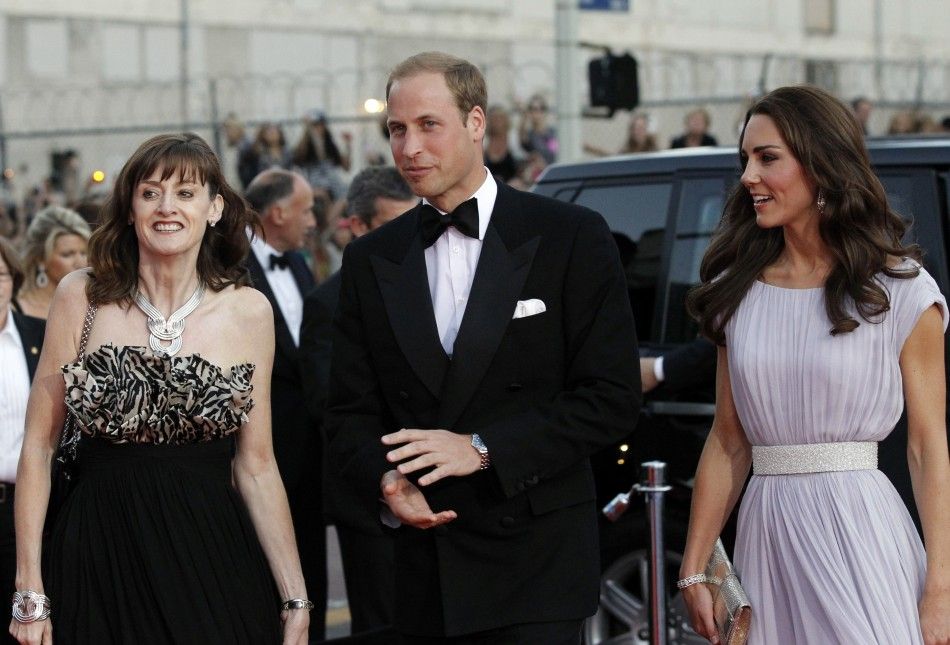  Britains Prince William and his wife Catherine, Duchess of Cambridge, with Berry, arrive at the BAFTA Brits to Watch event in Los Angeles