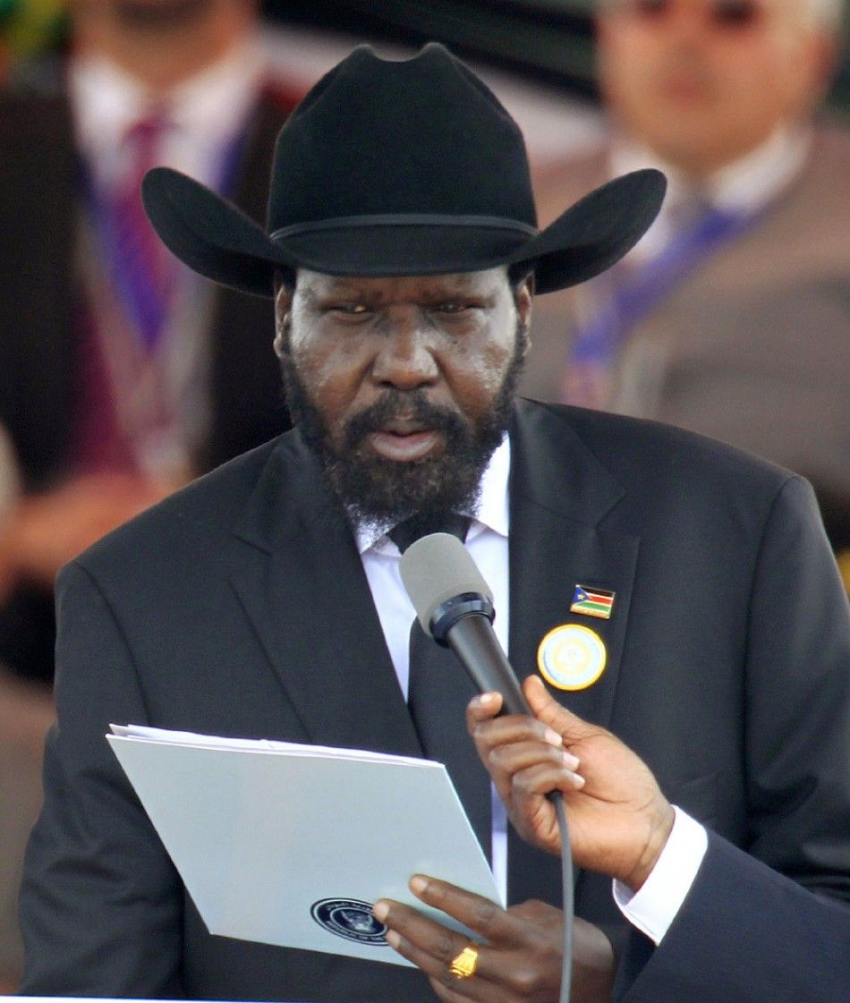 Salva Kiir takes his oath of office as South Sudans President 