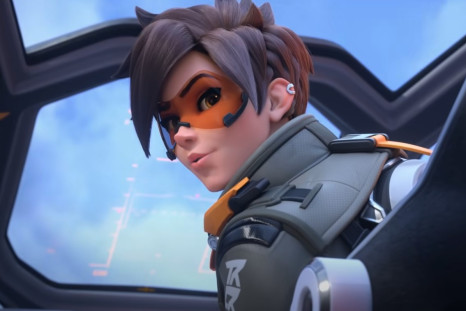 Tracer in the Overwatch 2 reveal trailer