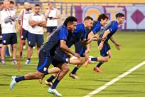USA's players in training in Qatar on the eve of their Iran clash