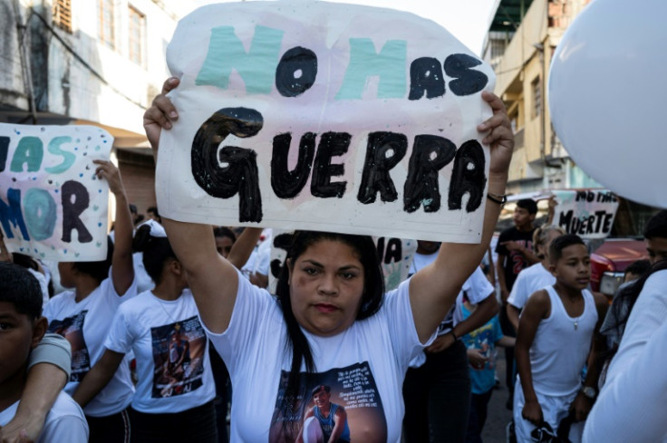 Caracas residents protested police violence on November 20, 2022, after 11-year-old Yadimar Sierra was shot and killed as she slept in her house, allegedly by a policeman who then disappeared