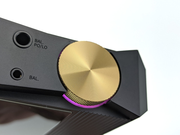 FiiO Q7 Portable Amplifier Hands-on Review: Powerful 