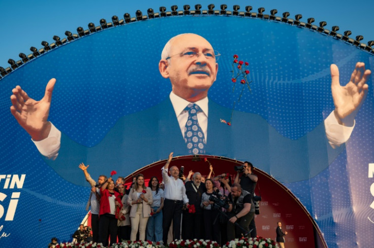 Secular opposition leader Kemal Kilicdaroglu is trying to change his party's firm stance against headscarves