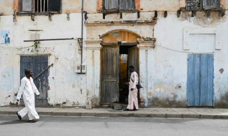 UNESCO has long noted the "extremely poor" state of many buildings in Saint-Louis, "endangering their occupants" and "affecting the integrity and authenticity" of the city