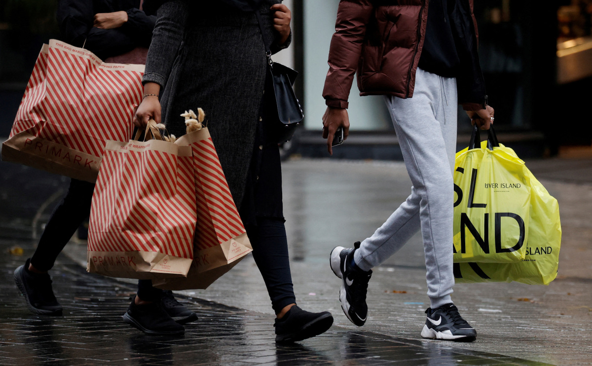 World Cup And Black Friday Fail To Stop Surprise Fall In UK Retail Sales