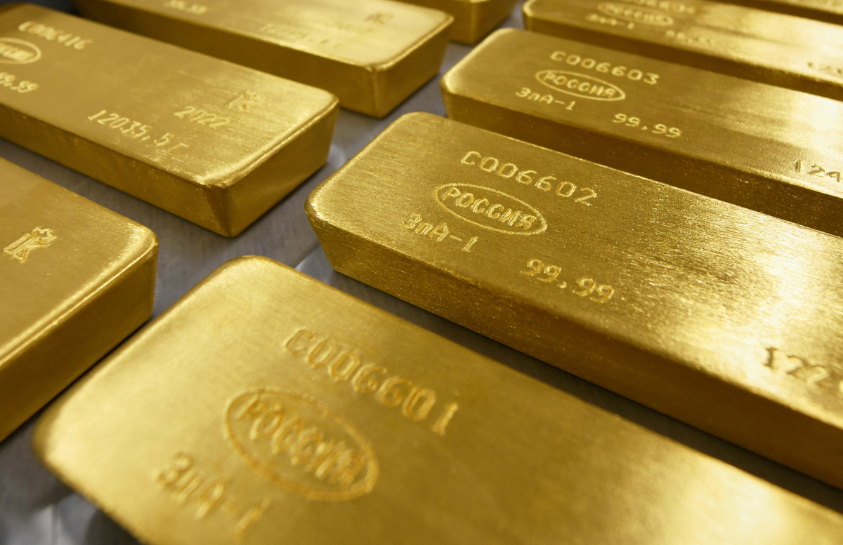 Global Gold Funds Record Inflows Amid Iran Conflict Recovery Signals
