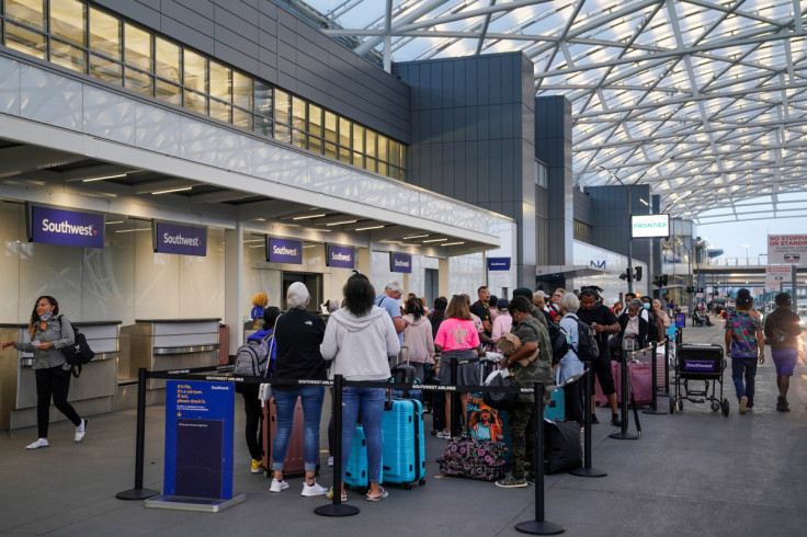 Passengers line up before their flights at Hartsfield-Jackson Atlanta International Airport