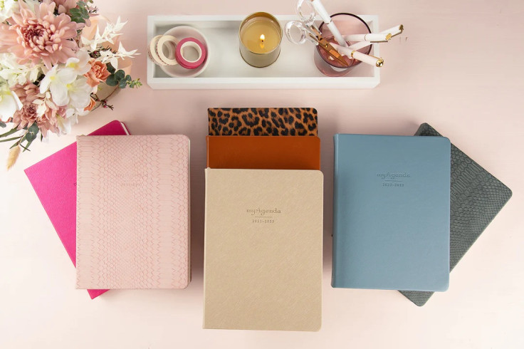 2023 myAgenda Desktop Luxury Day Planner