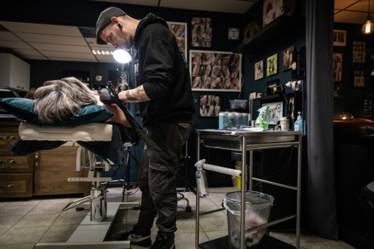 A new foundation in the Netherlands is helping breast cancer survivors get tattoos