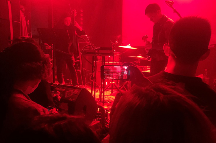 Alex and her friends attend a concert in Shanghai