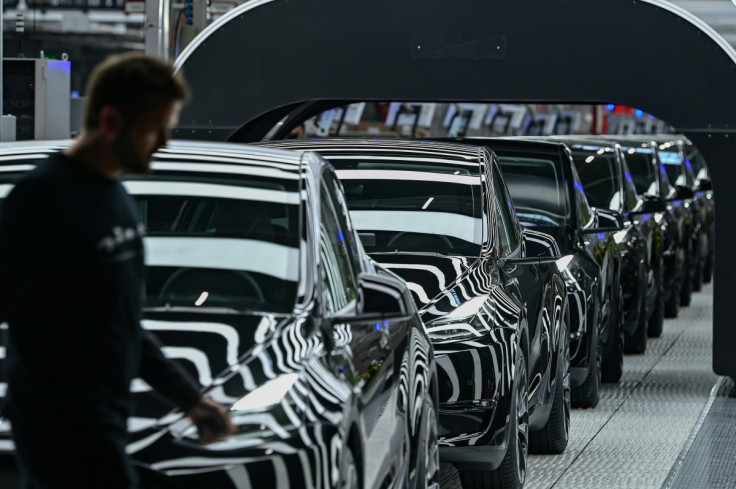 Tesla hands over first cars produced at new plant in Gruenheide
