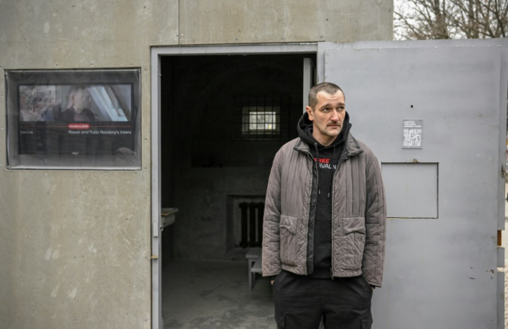 The installation was visited by Alexei Navalny's brother, Oleg, who served a three-and-a-half year term in Russia's prison system and participated in the cell's design