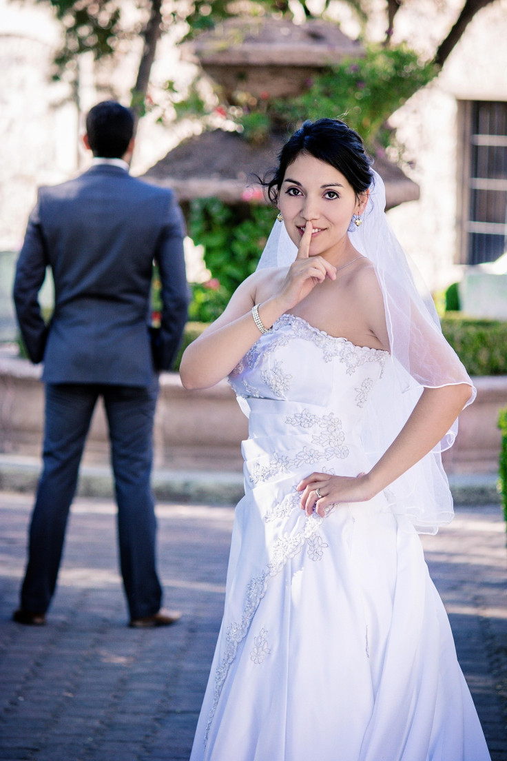 bride groom wedding