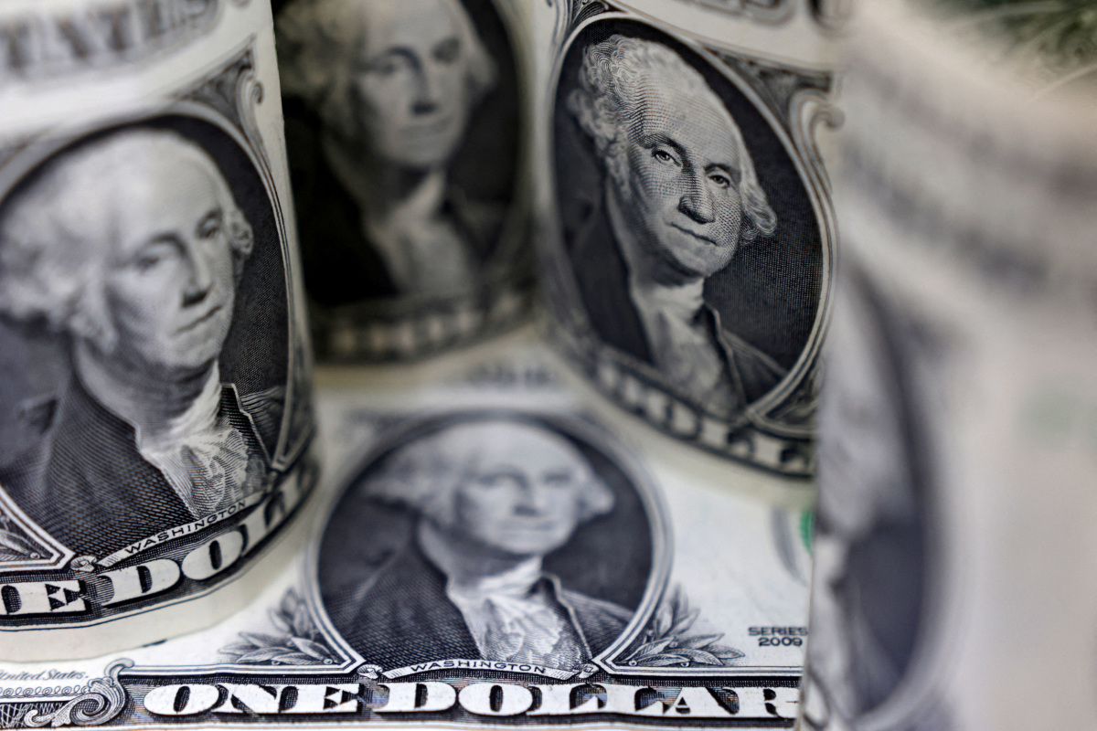 Dollar Set For Fourth Monthly Drop As Fed Meeting Looms