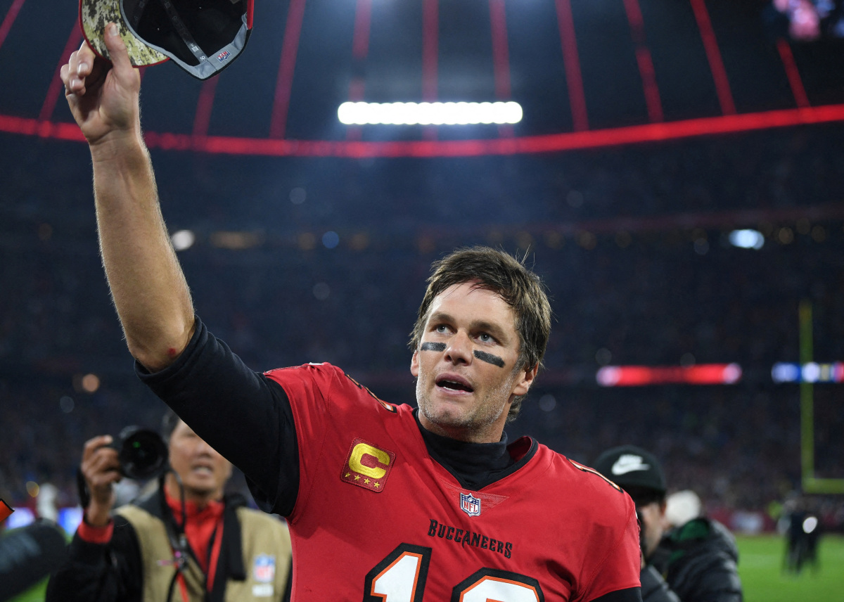 Tom Brady Has Interesting Views On Controversial Super Bowl Flag