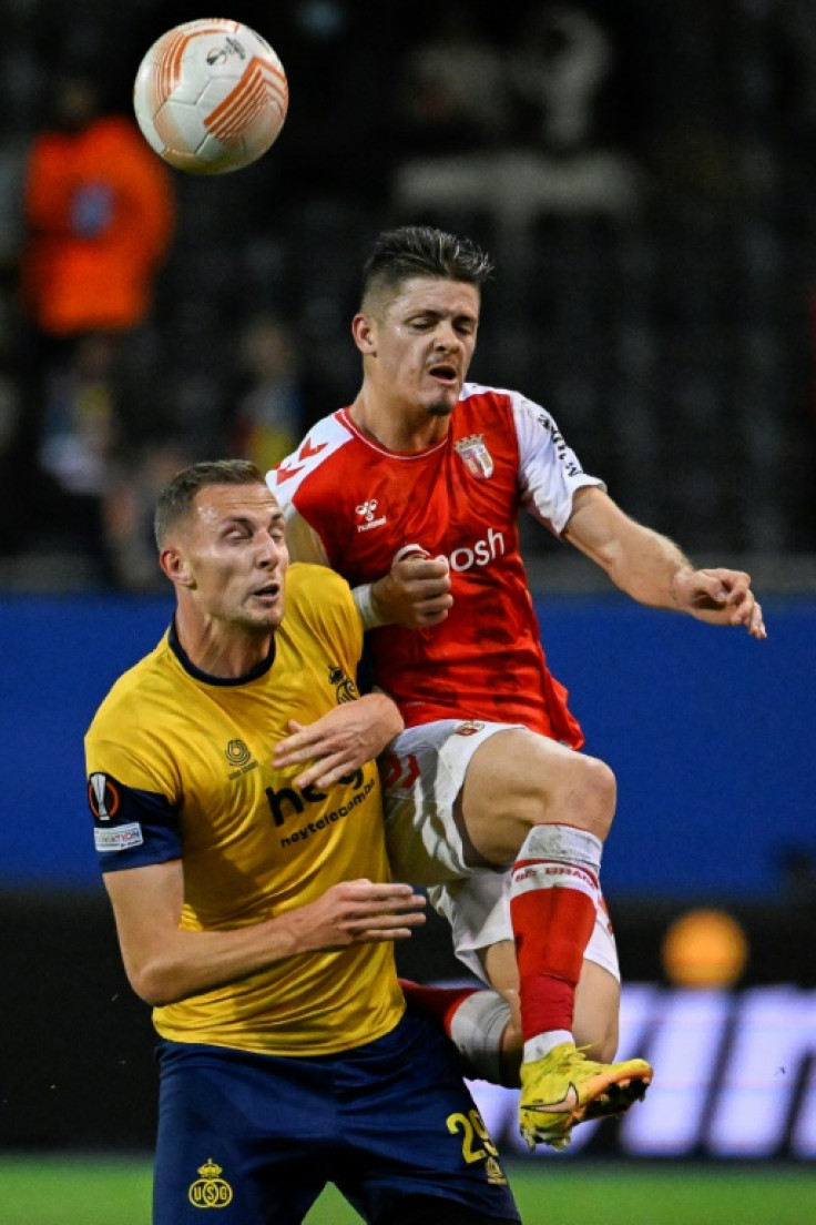 Vitinha (R) in action for Braga earlier this season