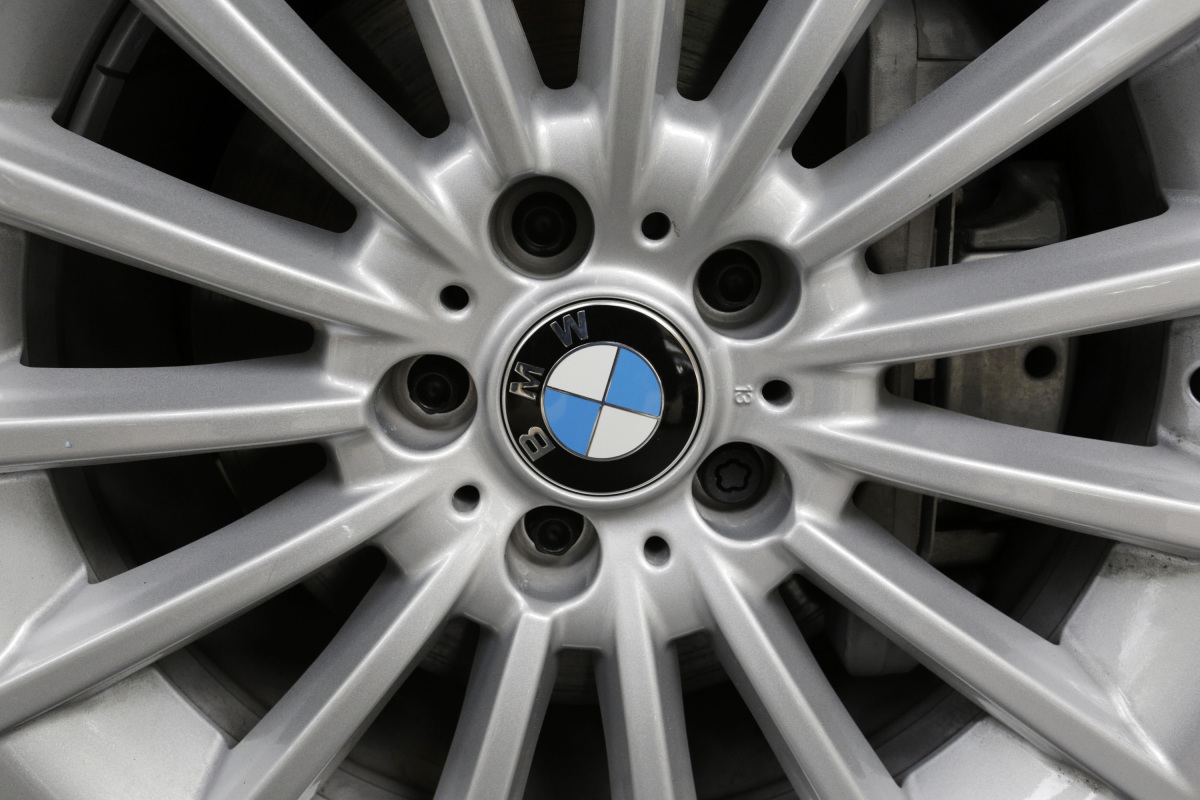 Carmaker BMW To Invest Around $870 Million In Mexico In EV Push