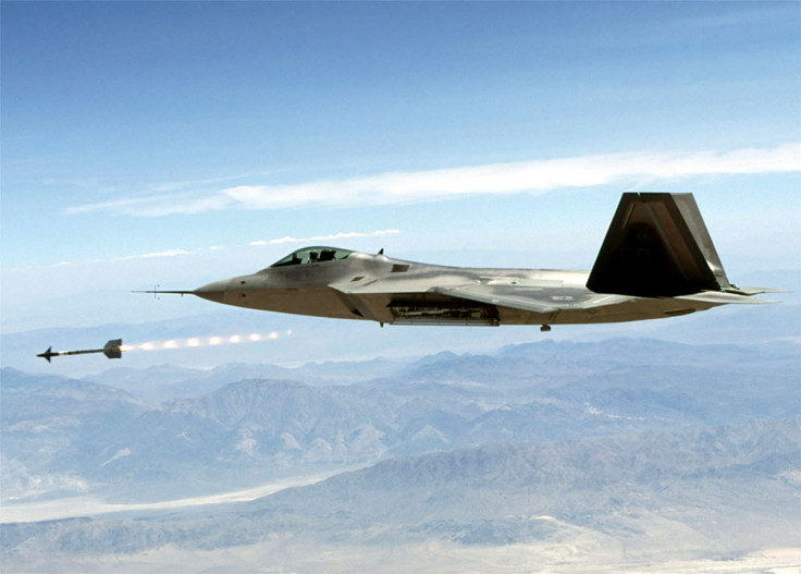 F-22 Raptor launching AIM-9 Sidewinder