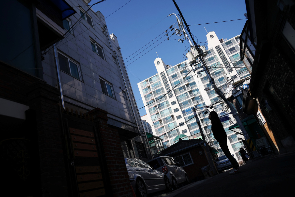 South Korea's 'Jeonse' Rentfree Renters Hit By Property Downturn IBTimes
