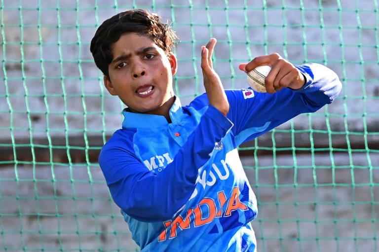 Golden Wicket: Labourer's Daughter, 15, Scores India Cricket Payday