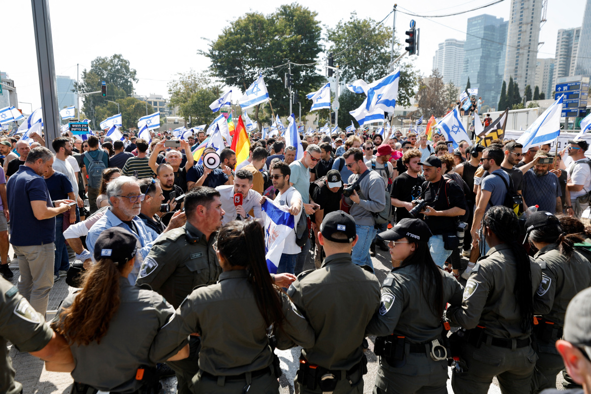 Israeli Police Fire Stun Grenades On 'Day Of Disruption' Protest Of ...