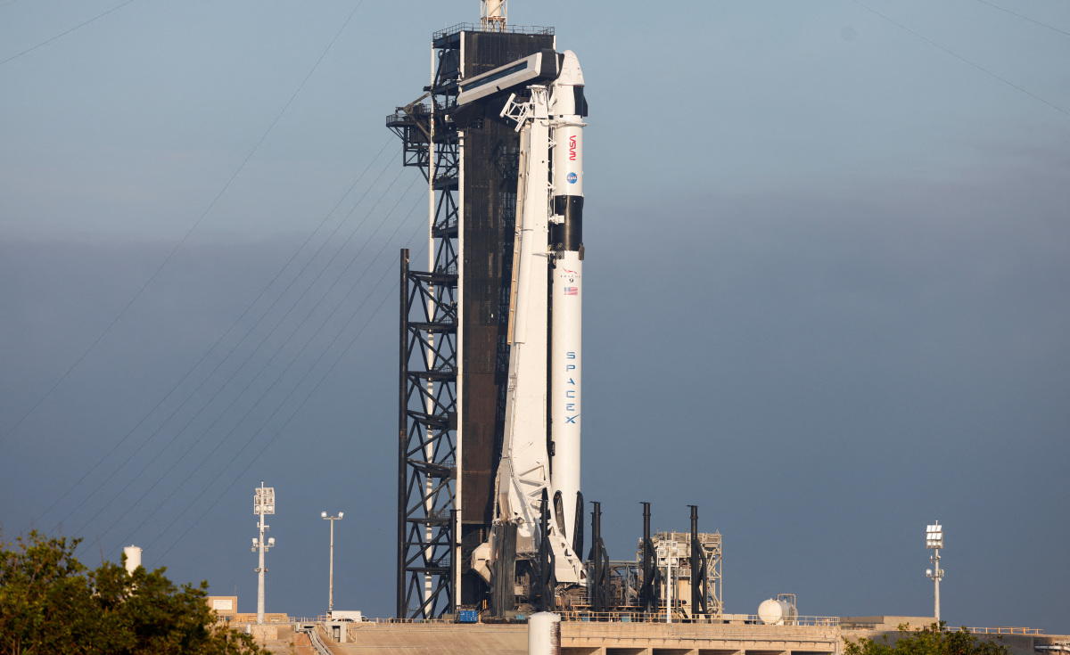 SpaceX Ready To Retry Launching NASA's Next Space Station Crew | IBTimes