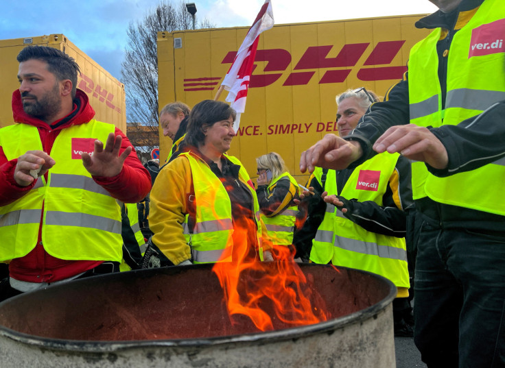 Trade union Ver.di has called for a nationwide warning strike at the German mail carrier Deutsche Post