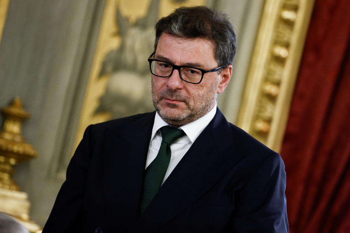 italy-outlines-contested-tax-reform-plan-to-unions-ibtimes