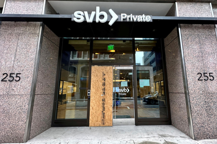 A notice hangs on the door of Silicon Valley Bank located in San Francisco