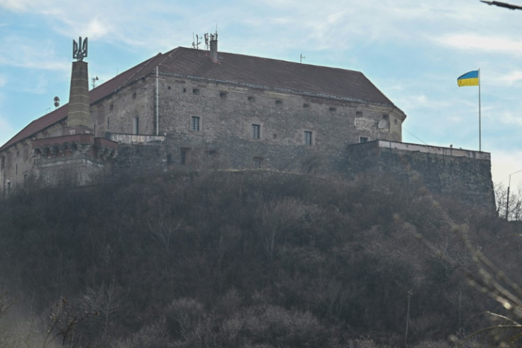 Ukraine's trident has controversially replaced Hungary's national symbol on Mukacheve castle in western Ukraine