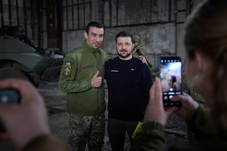 Volodymyr Zelensky met soldiers and awarded decorations near the frontline city of Bakhmut